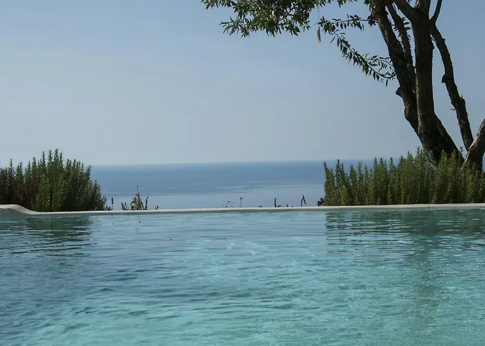 Yades Villas * Athánion