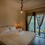 Yades Villas Athanion