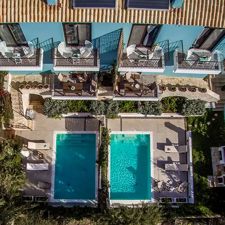 Yades Villas