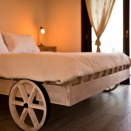Yades Villas * Athanion