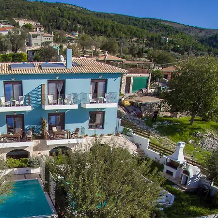 Yades Villas *