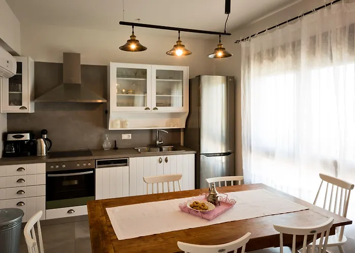 Yades Villas Athanion